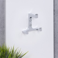 Крючок меб. трехрожковый мет. TRITON хром AKS — купить мебельную фурнитуру в Санкт-Петербурге | AKS мебель
