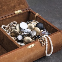 Ручка меб. кнопка мет. TERNI мат хром, AKS — купить мебельную фурнитуру в Санкт-Петербурге | AKS мебель
