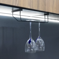 Держатель подвесной для бокалов однорядный 340*65*114, черный AKS — купить мебельную фурнитуру в Санкт-Петербурге | AKS мебель
