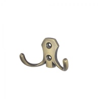 Крючок меб. двухрожковый мет. WP89 старое золото GRIDLI — купить мебельную фурнитуру в Санкт-Петербурге | AKS мебель
