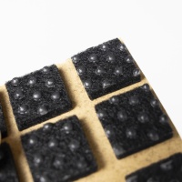 Подкладка самоприлипающая фетровая прорезиненная 15 х 15мм (1упак.=45шт), черная, Folmag — купить мебельную фурнитуру в Санкт-Петербурге | AKS мебель
