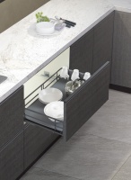 Выдвижная корзина 600 DARK LINE, черный AKS — купить мебельную фурнитуру в Санкт-Петербурге | AKS мебель
