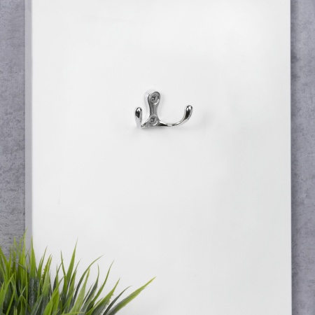 Крючок меб. двухрожковый мет. WP19 хром GRIDLI — купить мебельную фурнитуру в Санкт-Петербурге | AKS мебель
